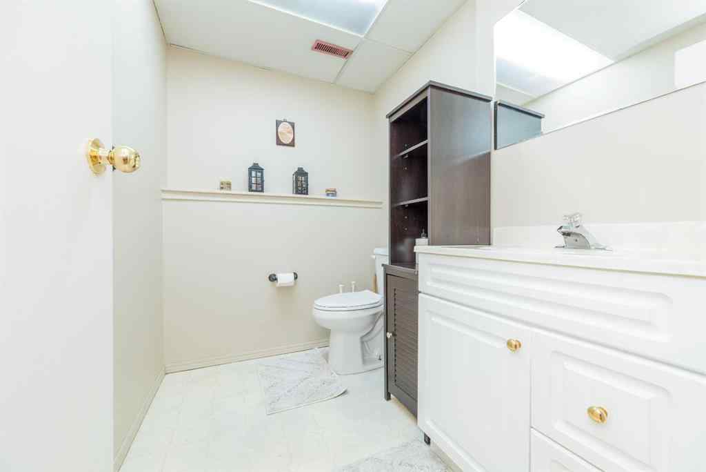MLS® A2256108 - 9037 103 Avenue  in Ivy Lake Estates Grande Prairie, Residential