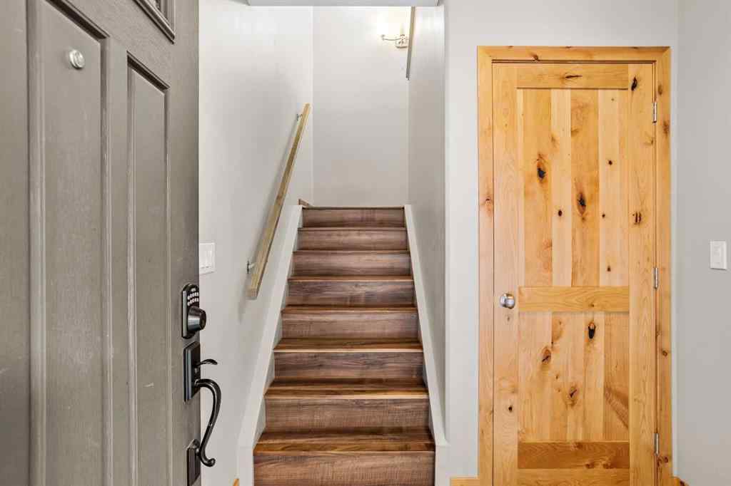 MLS® A2256109 - Unit #4 813 7th Street   in South Canmore Canmore, Residential