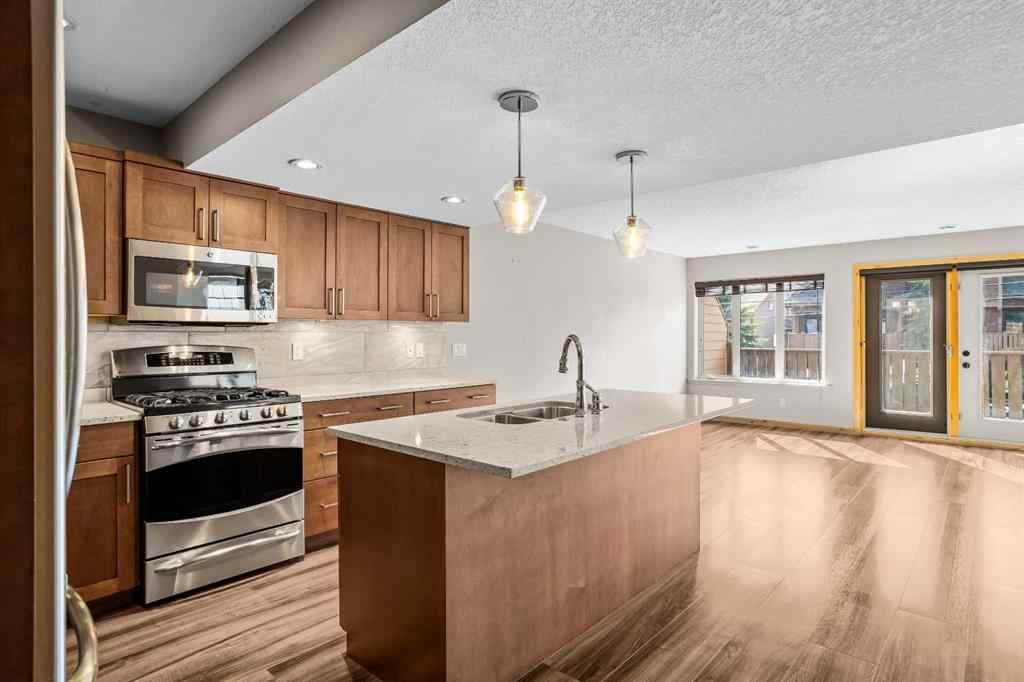 MLS® A2256109 - Unit #4 813 7th Street   in South Canmore Canmore, Residential