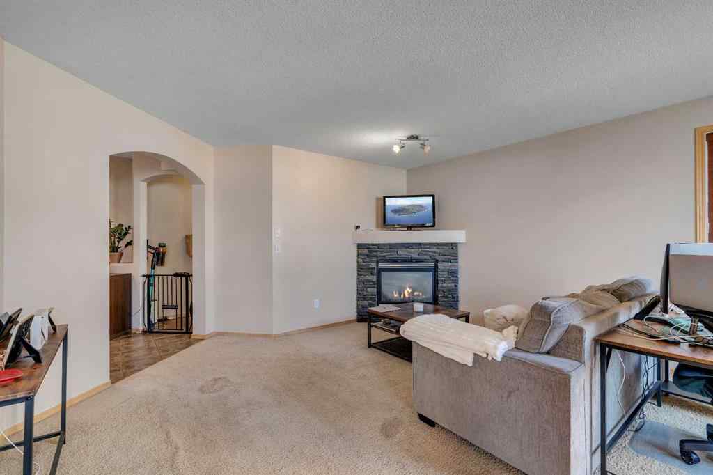 MLS® A2256110 - 100 Covecreek Close NE in Coventry Hills Calgary, Residential