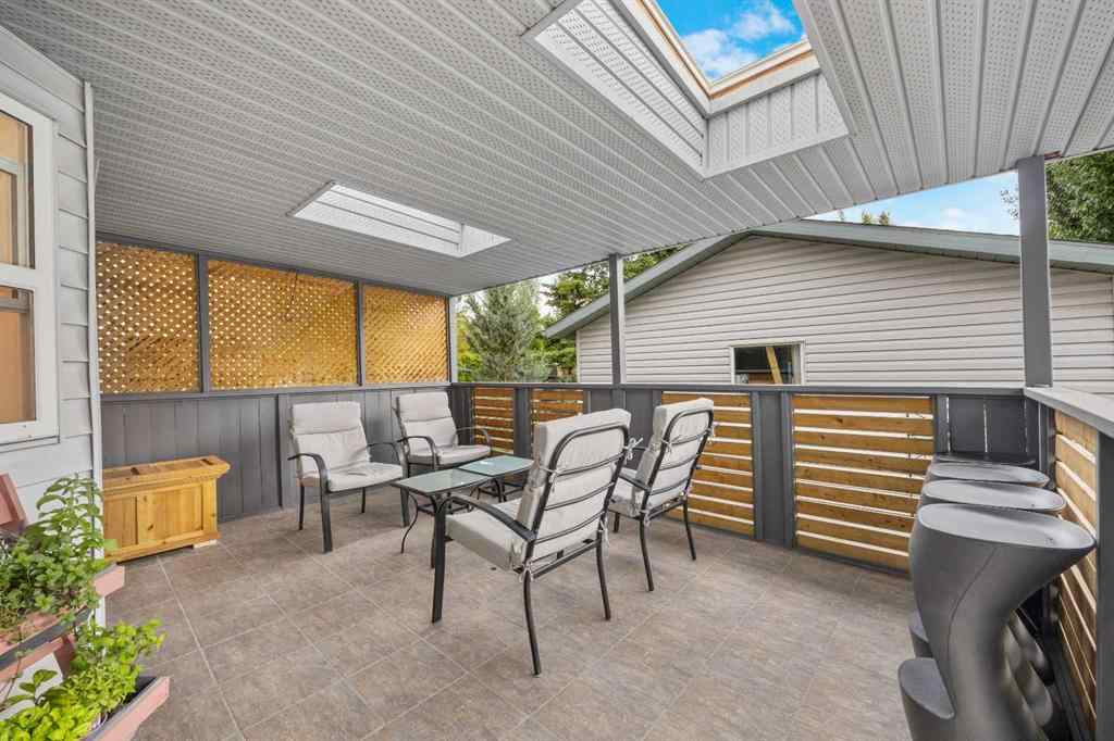 MLS® A2256112 - 182 Scenic Glen Close NW in Scenic Acres Calgary, Residential
