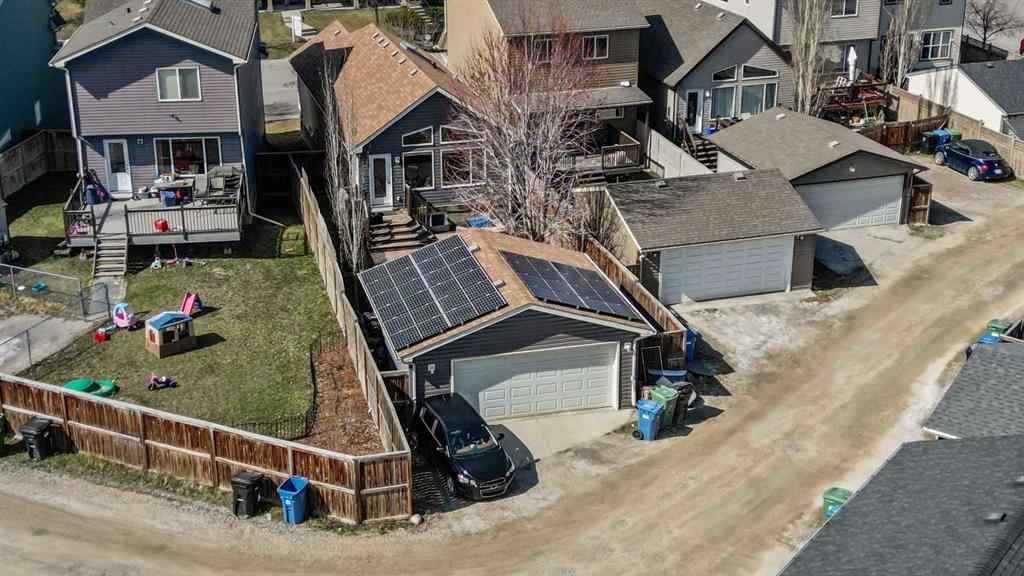 MLS® A2256113 - 95 New Brighton Landing SE in New Brighton Calgary, Residential
