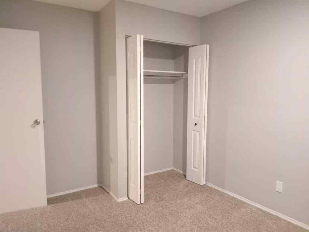 MLS® A2256125 - Unit #325 457 Collinge Road  in Hillcrest Hinton, Residential