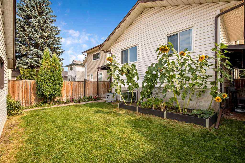 MLS® A2256126 - 15 Riverbirch Place SE in Riverbend Calgary, Residential