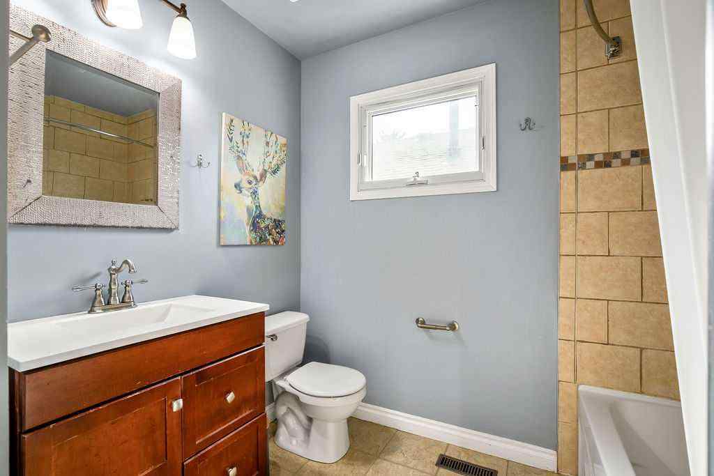 MLS® A2256126 - 15 Riverbirch Place SE in Riverbend Calgary, Residential