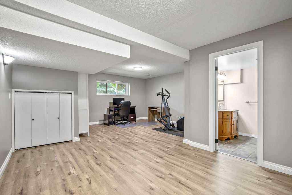 MLS® A2256126 - 15 Riverbirch Place SE in Riverbend Calgary, Residential
