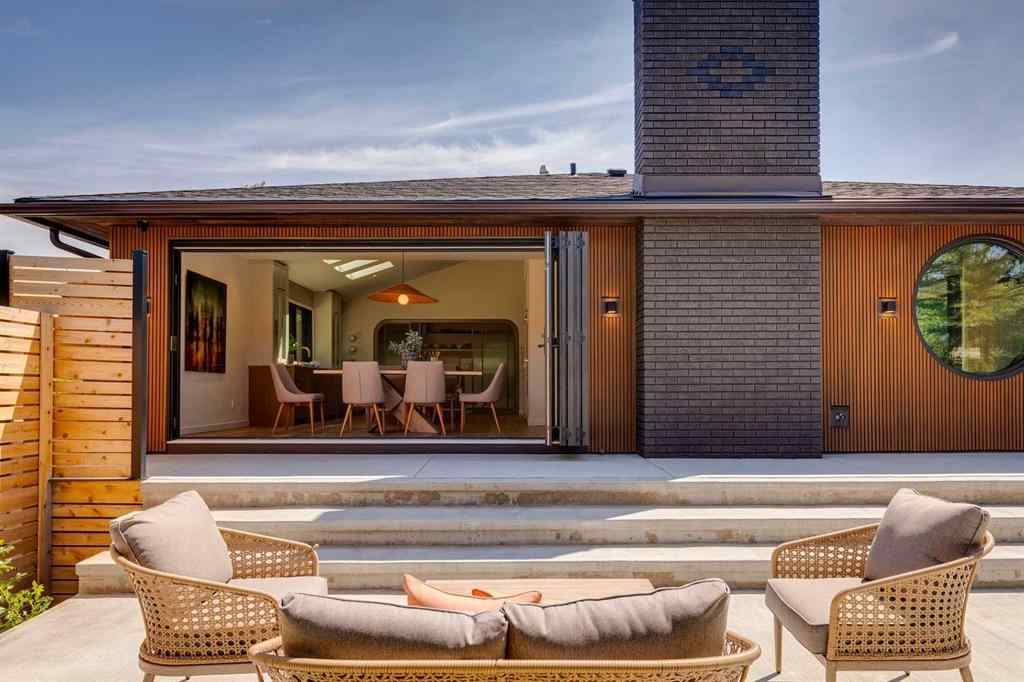 MLS® A2256128 - 936 Elizabeth Road SW in Britannia Calgary, Residential
