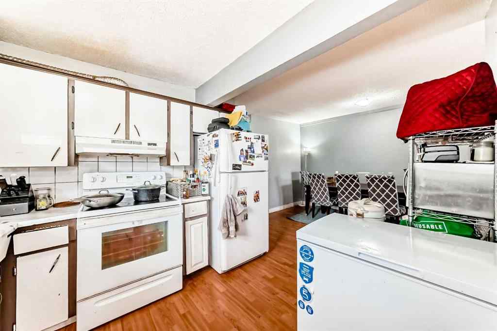 MLS® A2256139 - 203 Penbrooke Close SE in Penbrooke Meadows Calgary, Residential