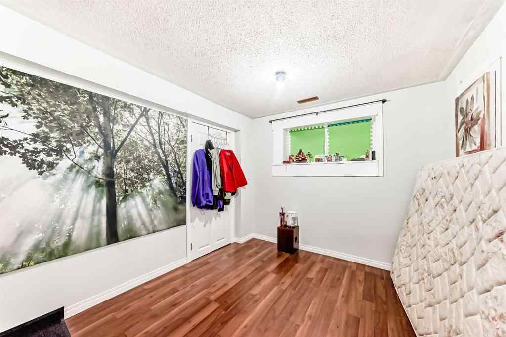 MLS® A2256139 - 203 Penbrooke Close SE in Penbrooke Meadows Calgary, Residential