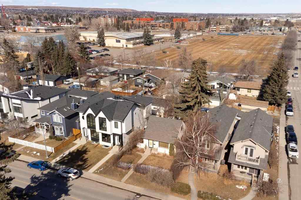 MLS® A2256142 - 1206 Regal Crescent NE in Renfrew Calgary, Residential