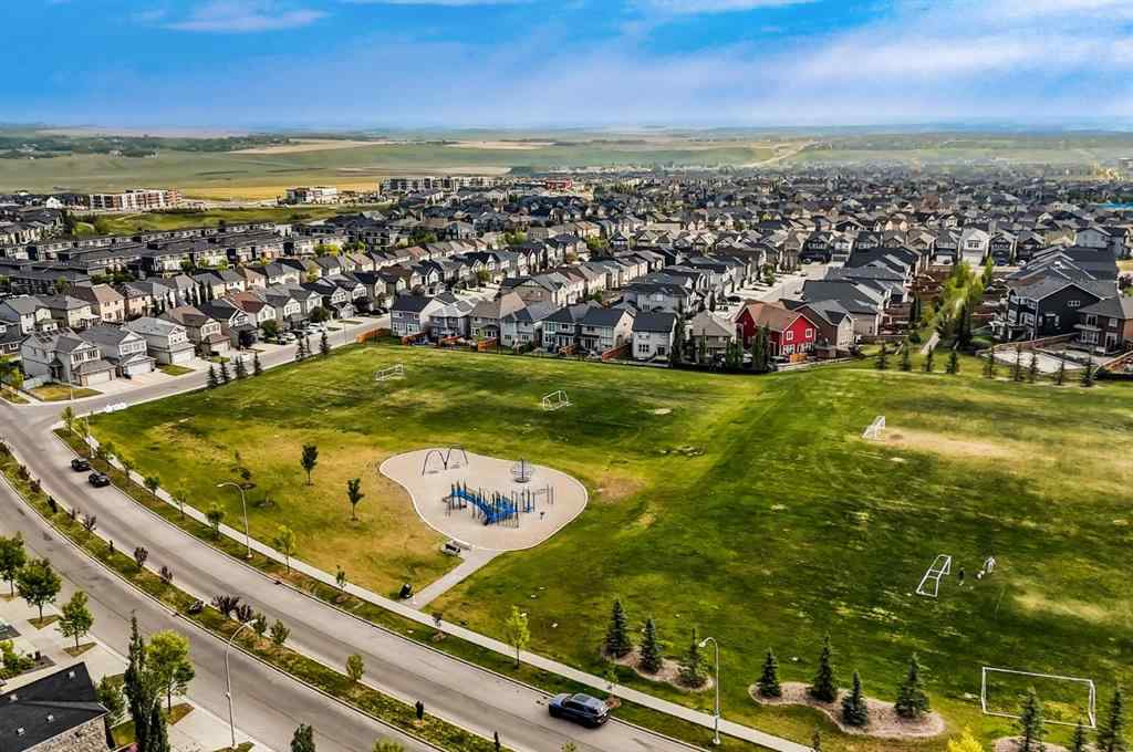 MLS® A2256146 - 593 Nolan Hill Boulevard NW in Nolan Hill Calgary, Residential