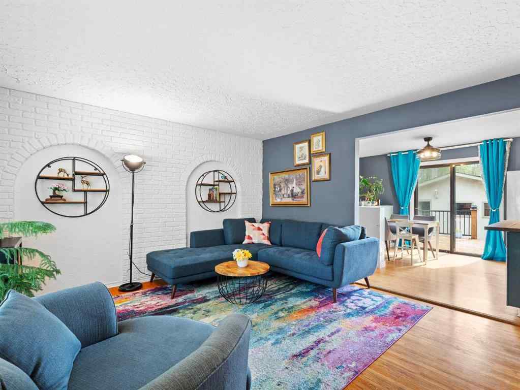 MLS® A2256149 - 1989 Cottonwood Crescent SE in Southview Calgary, Residential