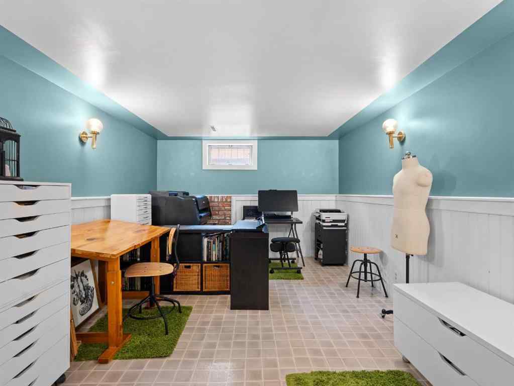 MLS® A2256149 - 1989 Cottonwood Crescent SE in Southview Calgary, Residential