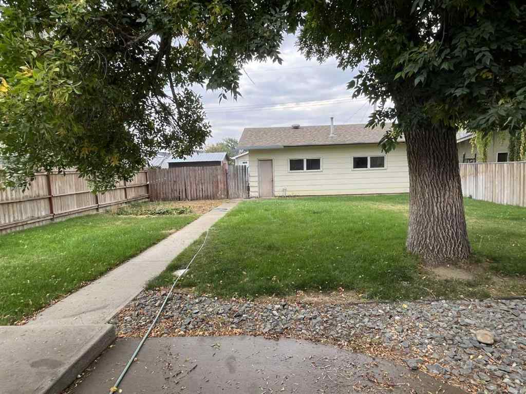 MLS® A2256151 - 221 3 Avenue  in NONE Vauxhall, Residential