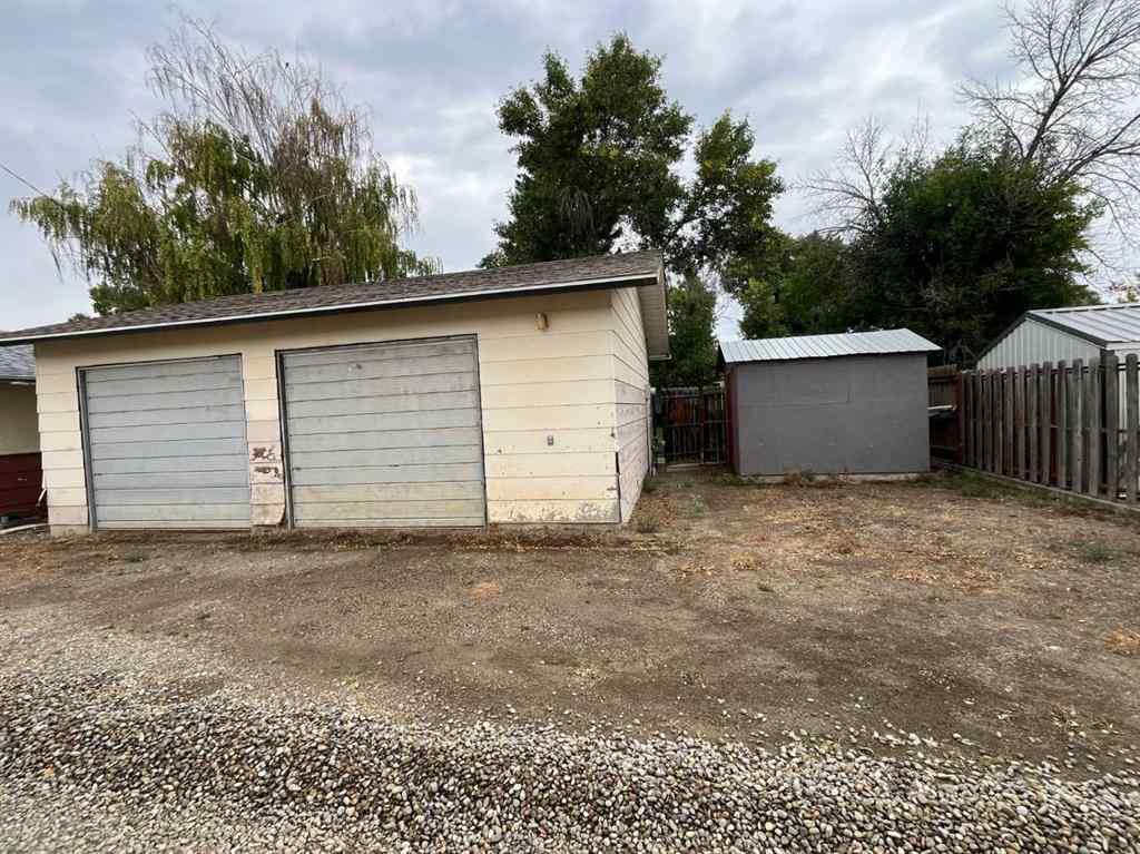 MLS® A2256151 - 221 3 Avenue  in NONE Vauxhall, Residential