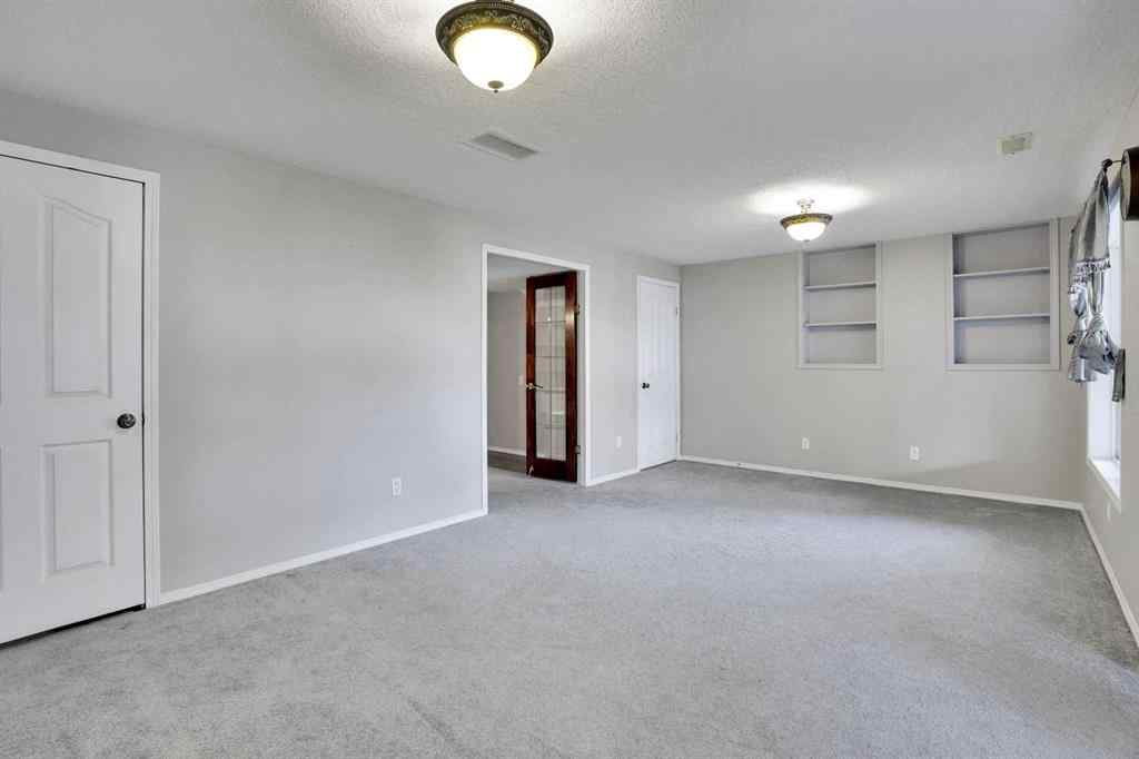 MLS® A2256152 - 96 Eversyde Circle SW in Evergreen Calgary, Residential