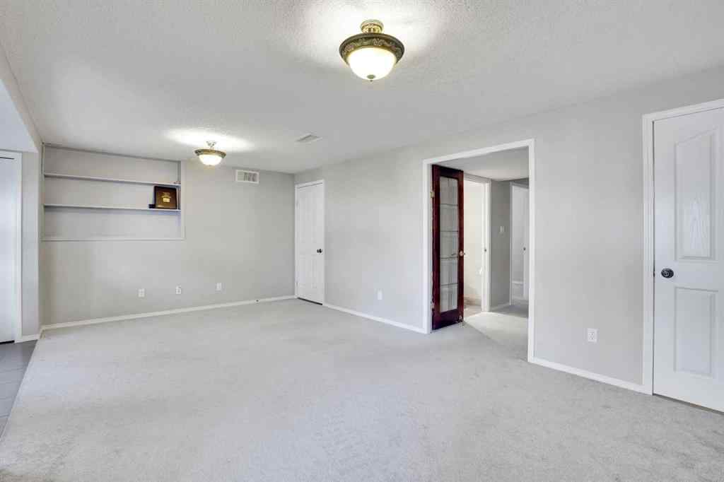 MLS® A2256152 - 96 Eversyde Circle SW in Evergreen Calgary, Residential