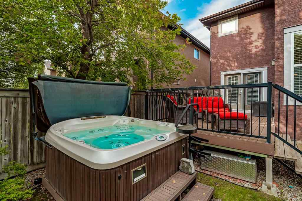 MLS® A2256154 - 477 Tuscany Ravine Road NW in Tuscany Calgary, Residential