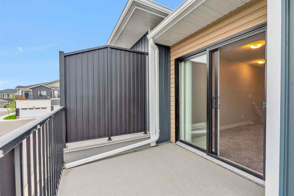 MLS® A2256156 - 123 Crestbrook Way SW in Crestmont Calgary, Residential