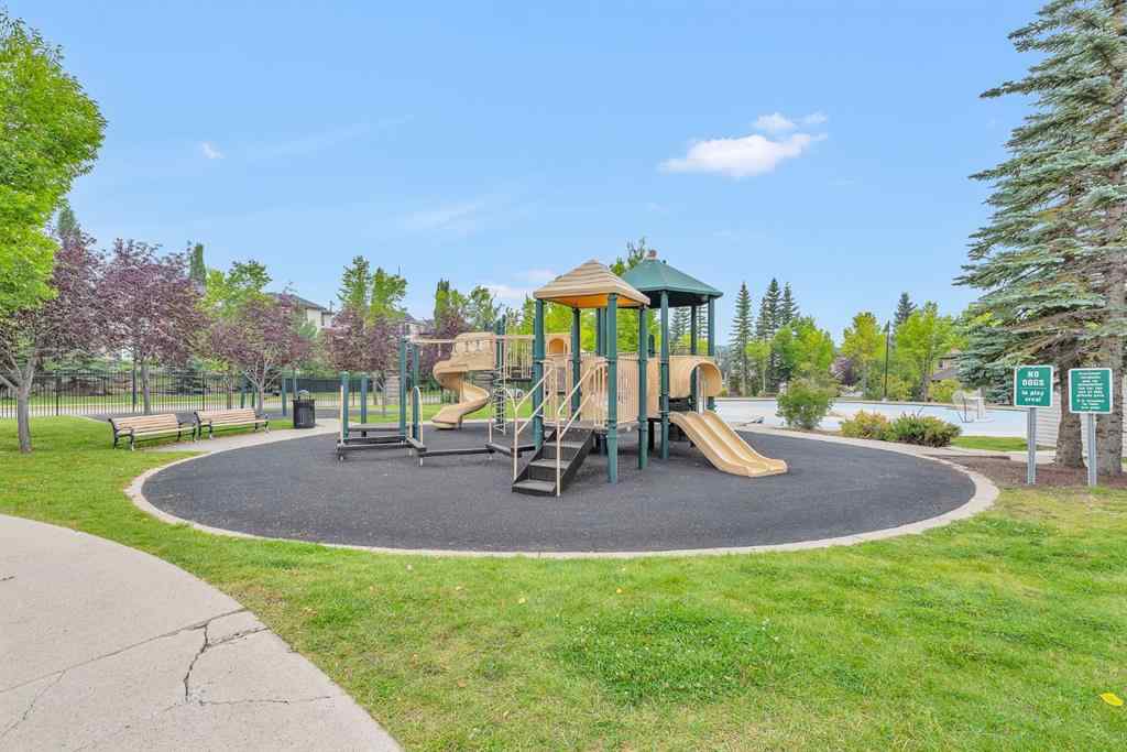 MLS® A2256156 - 123 Crestbrook Way SW in Crestmont Calgary, Residential