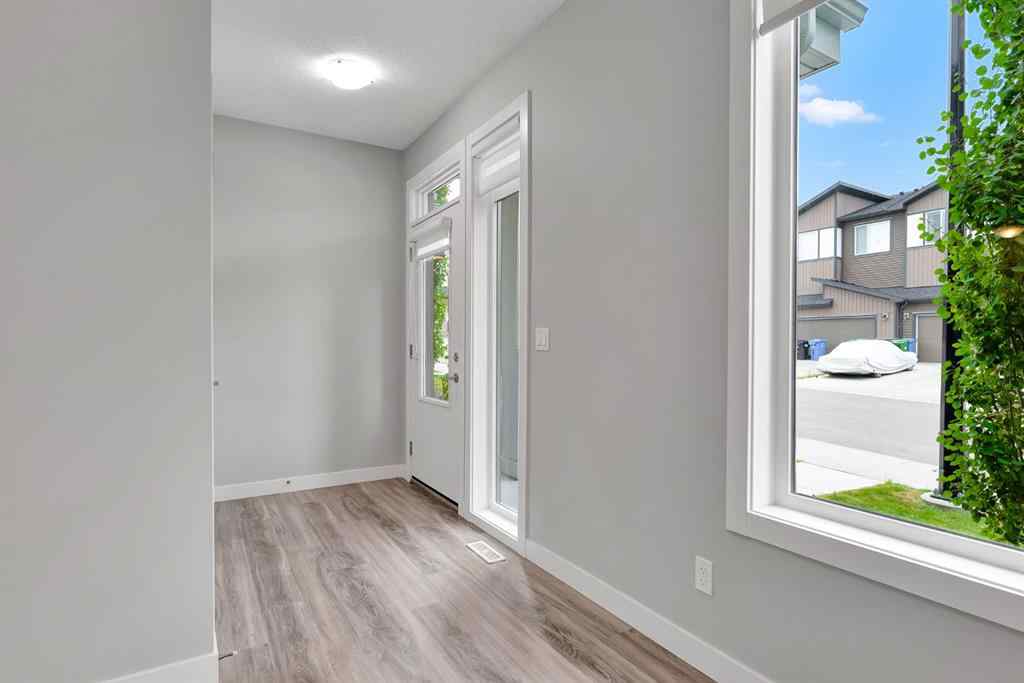 MLS® A2256156 - 123 Crestbrook Way SW in Crestmont Calgary, Residential