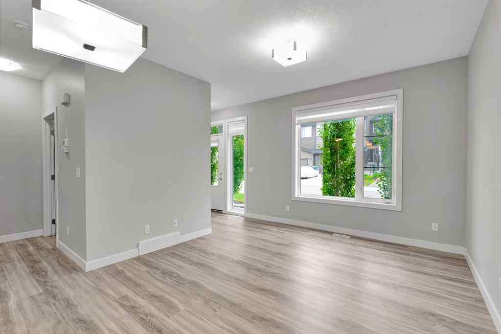 MLS® A2256156 - 123 Crestbrook Way SW in Crestmont Calgary, Residential