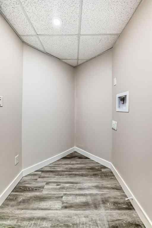 MLS® A2256158 - 96 Douglas Ridge Close SE in Douglasdale/Glen Calgary, Residential