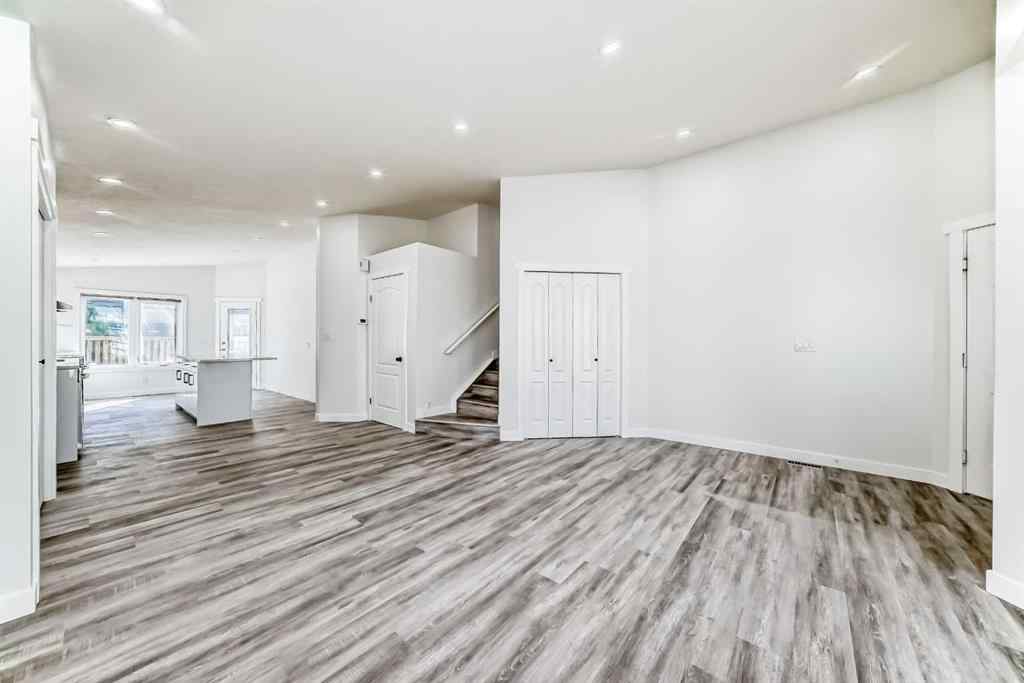 MLS® A2256158 - 96 Douglas Ridge Close SE in Douglasdale/Glen Calgary, Residential