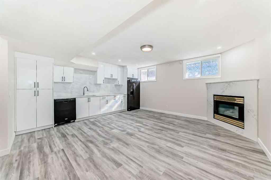 MLS® A2256158 - 96 Douglas Ridge Close SE in Douglasdale/Glen Calgary, Residential