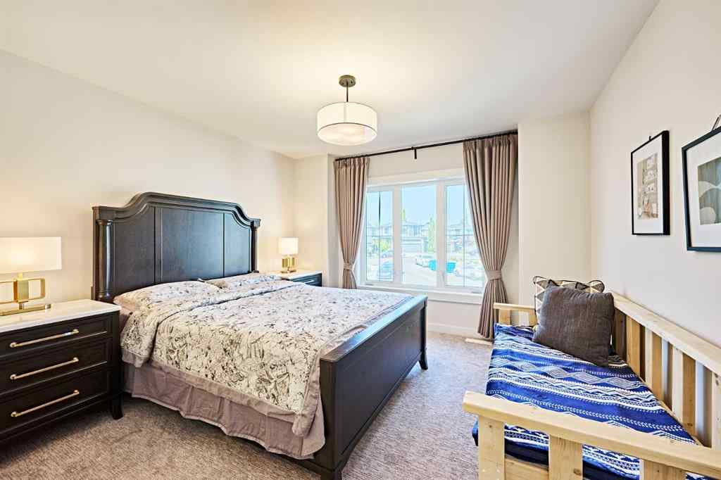 MLS® A2256159 - 468 Discovery Place SW in Discovery Ridge Calgary, Residential