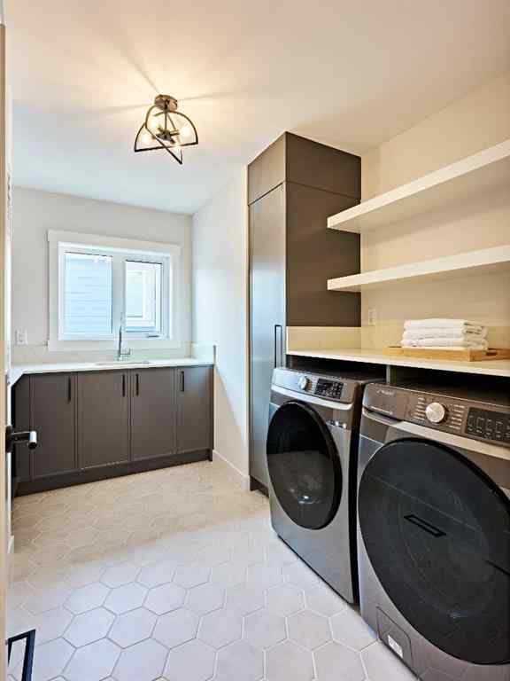 MLS® A2256159 - 468 Discovery Place SW in Discovery Ridge Calgary, Residential