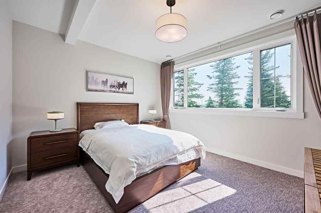 MLS® A2256159 - 468 Discovery Place SW in Discovery Ridge Calgary, Residential