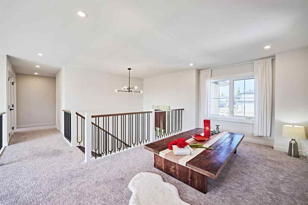 MLS® A2256159 - 468 Discovery Place SW in Discovery Ridge Calgary, Residential