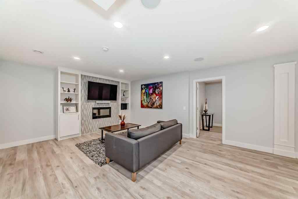 MLS® A2256160 - 213 Springbluff Boulevard SW in Springbank Hill Calgary, Residential