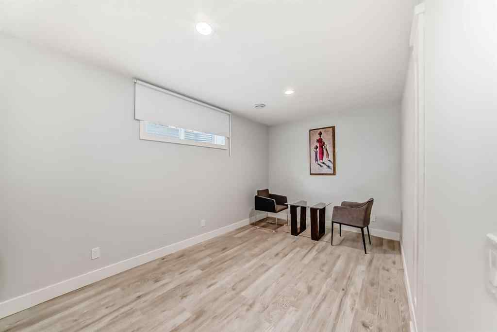 MLS® A2256160 - 213 Springbluff Boulevard SW in Springbank Hill Calgary, Residential