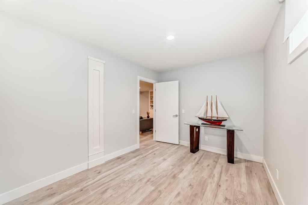 MLS® A2256160 - 213 Springbluff Boulevard SW in Springbank Hill Calgary, Residential