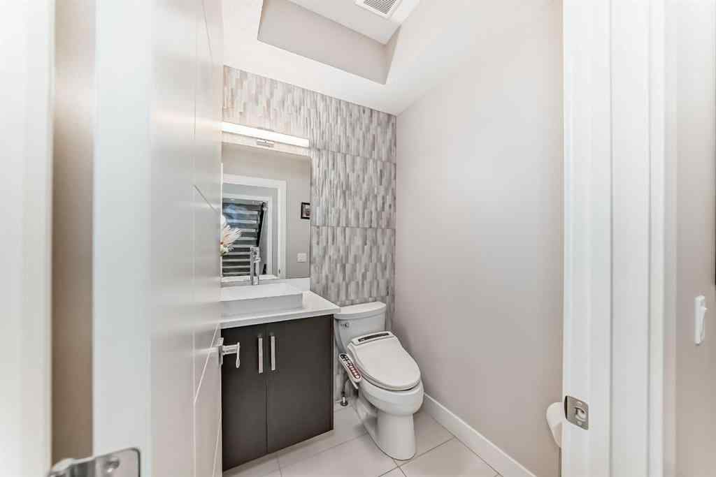 MLS® A2256160 - 213 Springbluff Boulevard SW in Springbank Hill Calgary, Residential
