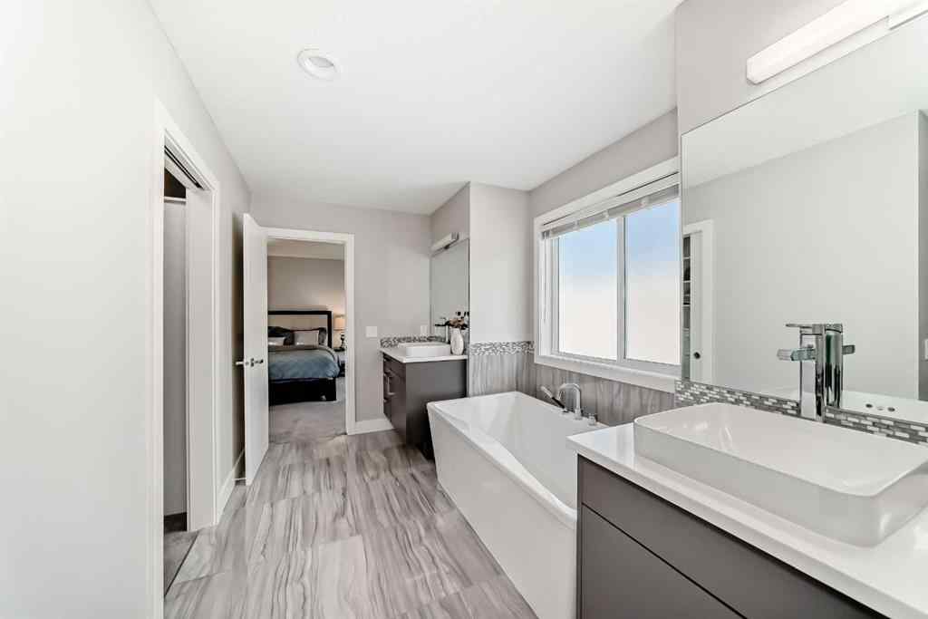 MLS® A2256160 - 213 Springbluff Boulevard SW in Springbank Hill Calgary, Residential