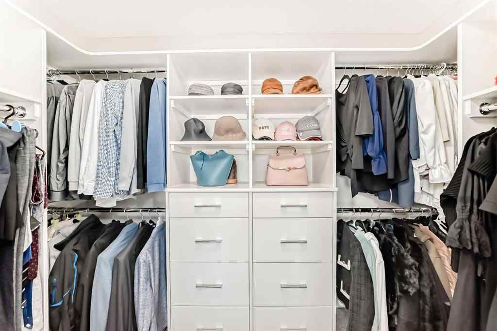 MLS® A2256160 - 213 Springbluff Boulevard SW in Springbank Hill Calgary, Residential