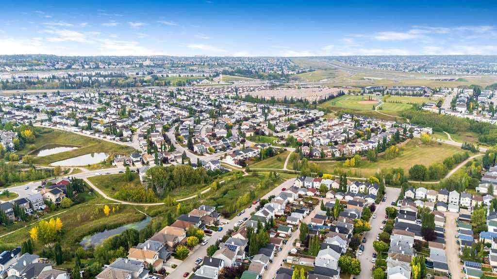 MLS® A2256162 - 301 tuscany Drive NW in Tuscany Calgary, Residential