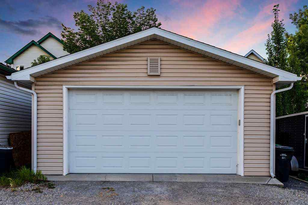 MLS® A2256162 - 301 tuscany Drive NW in Tuscany Calgary, Residential