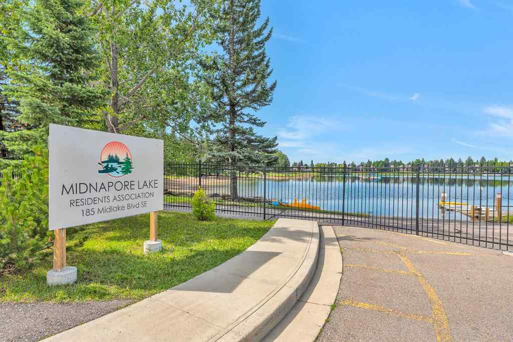 MLS® A2256167 - Unit #220 15304 Bannister Road SE in Midnapore Calgary, Residential
