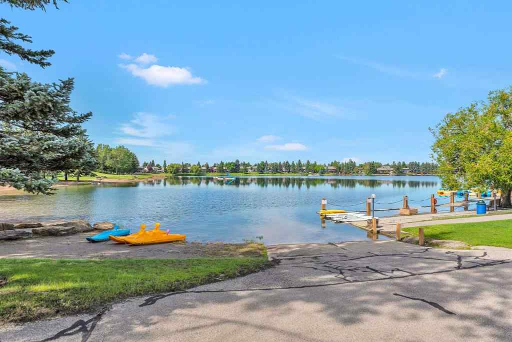 MLS® A2256167 - Unit #220 15304 Bannister Road SE in Midnapore Calgary, Residential