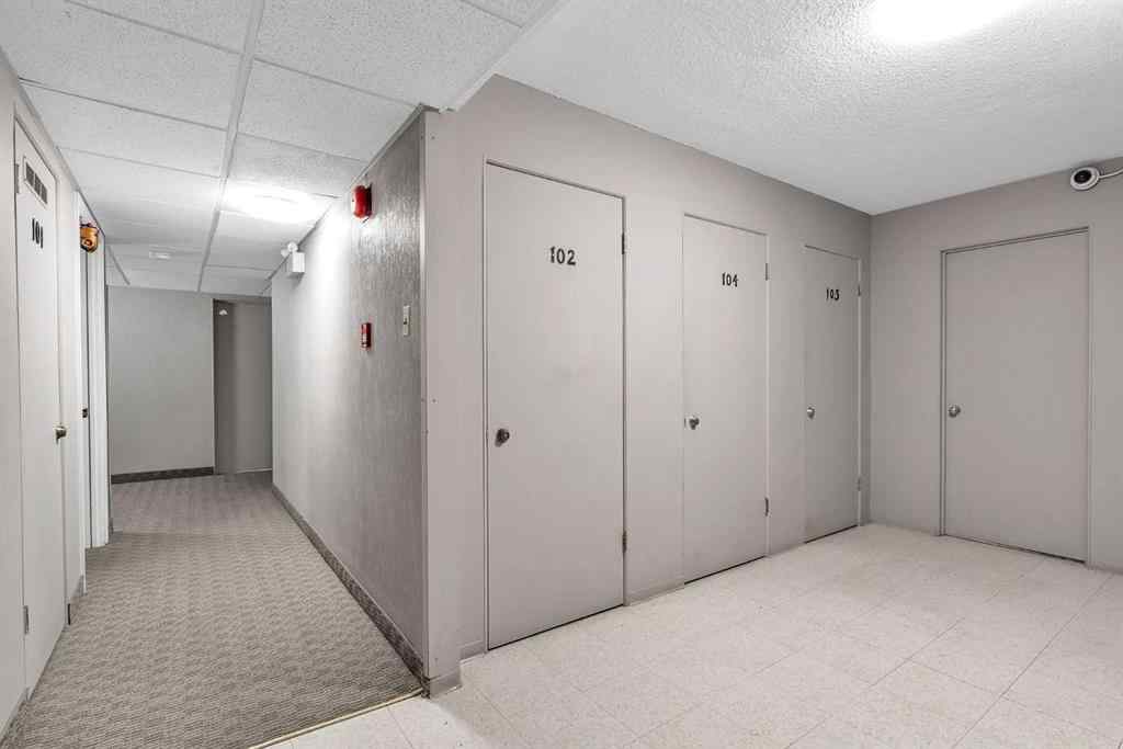 MLS® A2256168 - Unit #102 516 Cedar Crescent SW in Spruce Cliff Calgary, Residential