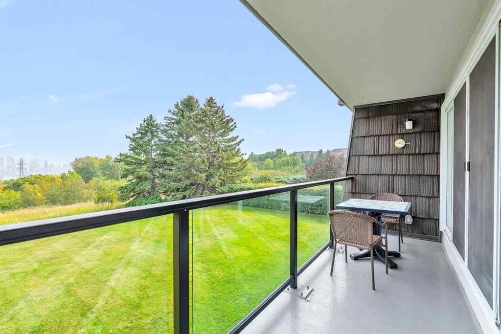MLS® A2256168 - Unit #102 516 Cedar Crescent SW in Spruce Cliff Calgary, Residential