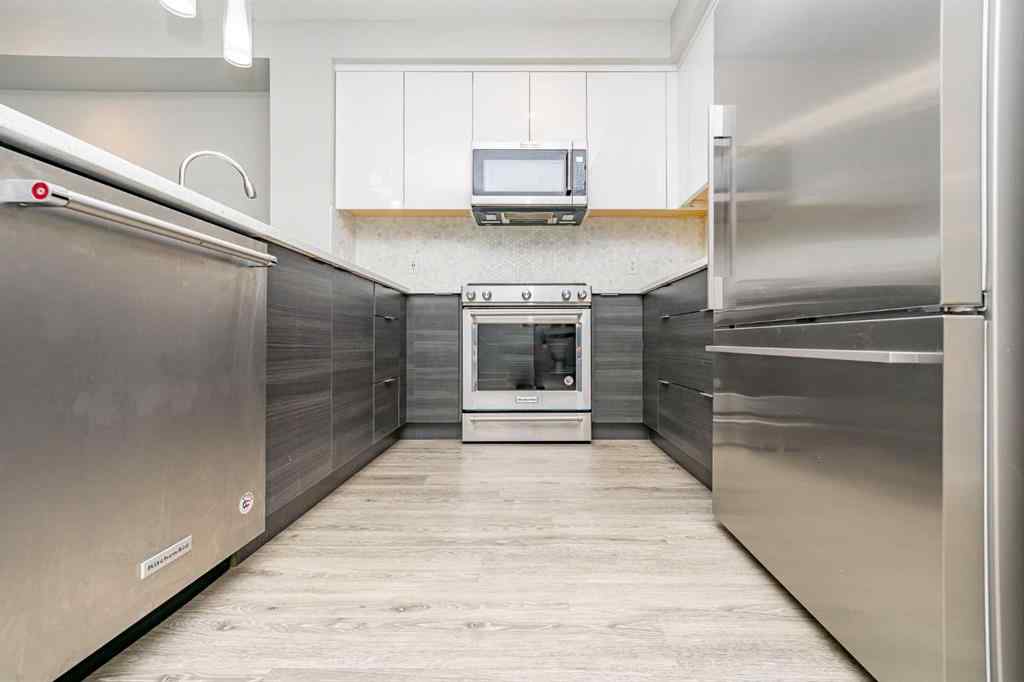 MLS® A2256172 - Unit #3122 95 Burma Star Road SW in Currie Barracks Calgary, Residential