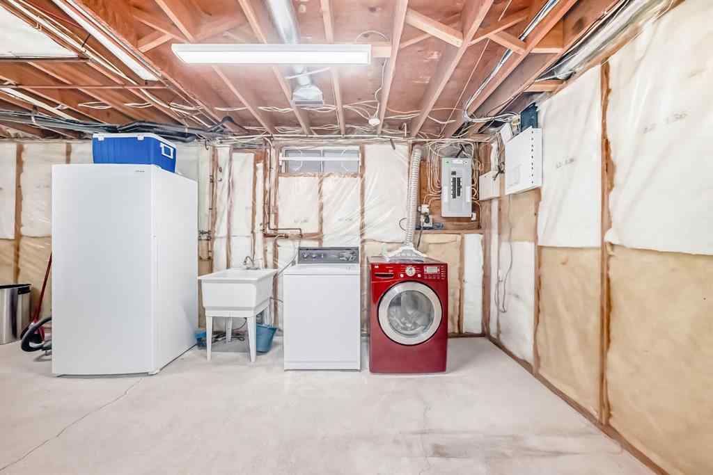 MLS® A2256174 - 2028 32 Avenue SW in South Calgary Calgary, Residential