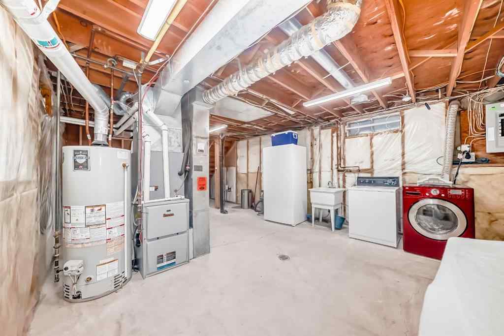 MLS® A2256174 - 2028 32 Avenue SW in South Calgary Calgary, Residential