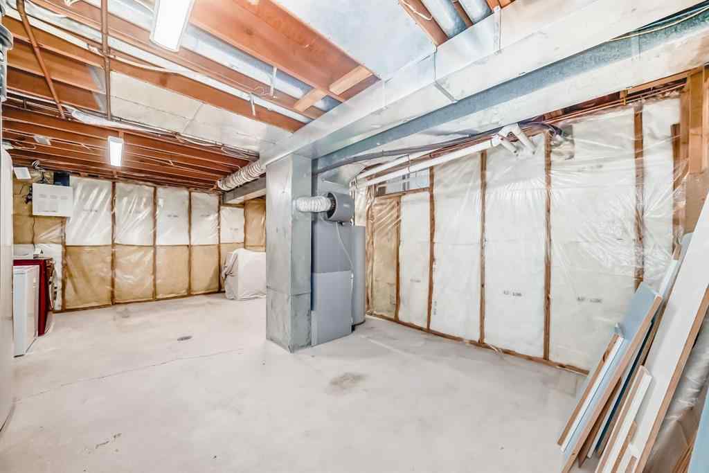 MLS® A2256174 - 2028 32 Avenue SW in South Calgary Calgary, Residential