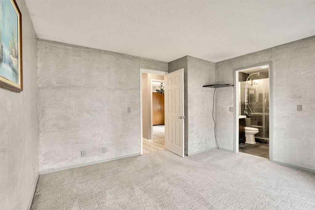 MLS® A2256176 - 7915 Ranchview Drive NW in Ranchlands Calgary, Residential